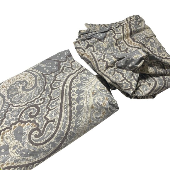 Pottery Barn King Paisley Gray & Beige Shams set of 2 - Picture 4 of 4